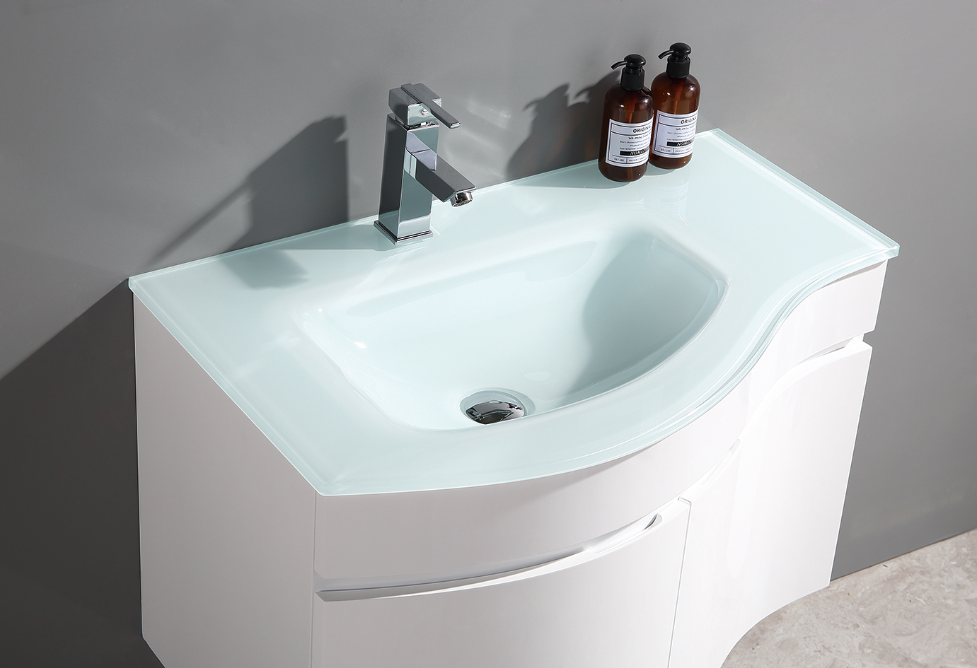 Mobile bagno sospeso con specchio LED lavabo in vetro