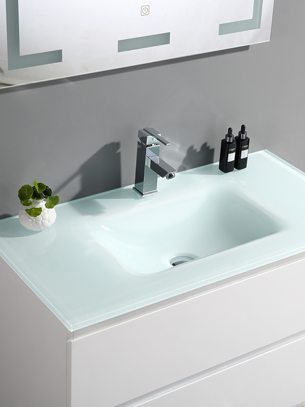 Set di mobili da bagno sospesi da parete bianchi da 80 cm, vasca singola